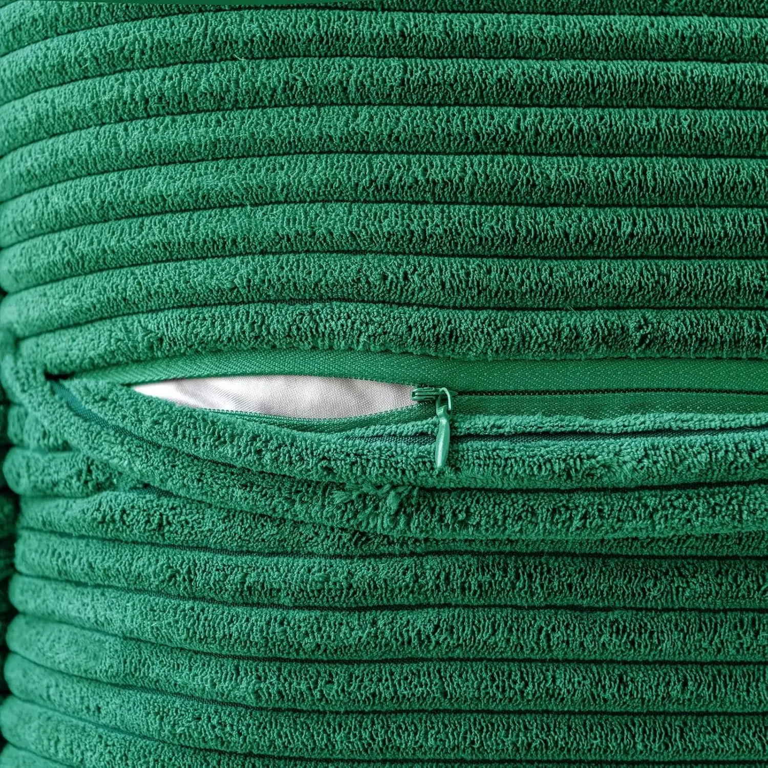 Weihnachts-Kissenbezüge aus rotem Cord, weich, einfarbig, dekorativ, quadratisch, Weihnachts-Kissenbezüge, Kissenbezüge für Sofa, 45 x 45 cm – Detail 3