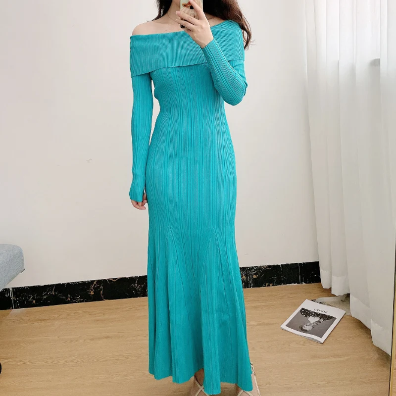 

Elegant Flare Sleeve Knitted Dress Women's 2023 Autumn New Fashion Slim Long Sleeves Dress Female