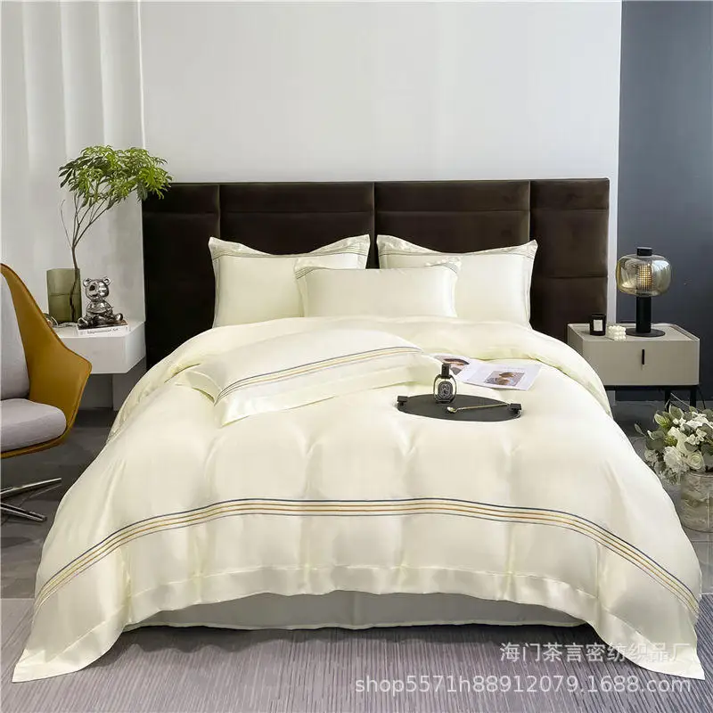 

80 Pieces of Lanjing Heavenly Silk Simple Embroidery Four Piece Set, Cool 1.8m Bed Sheet and Fitted Sheet Four Piece Set