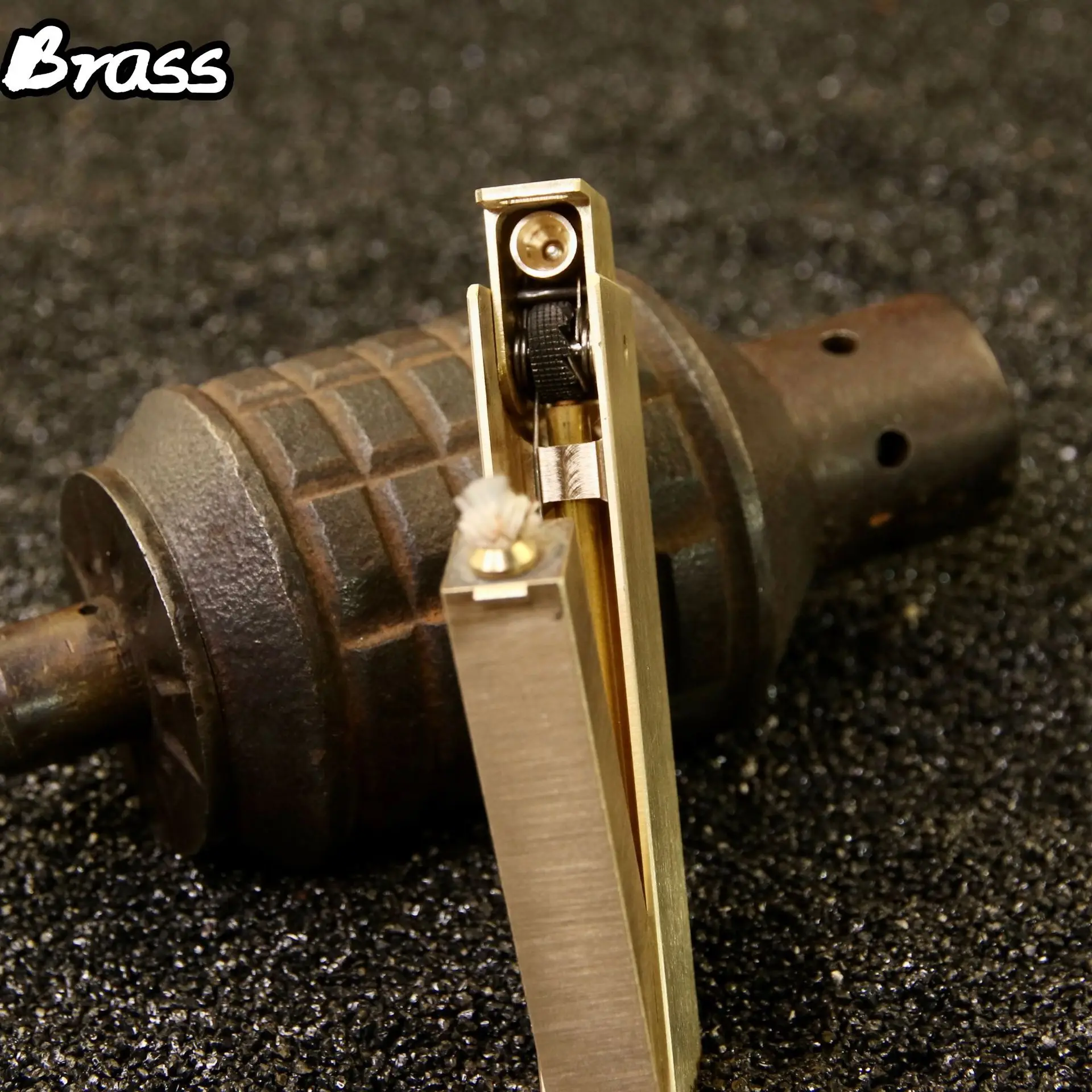 Heavy Trench Handmade Brass Kerosene Lighter Retro Side Press Ignition Special shaped Lighter Cigarette Accessories Collectible