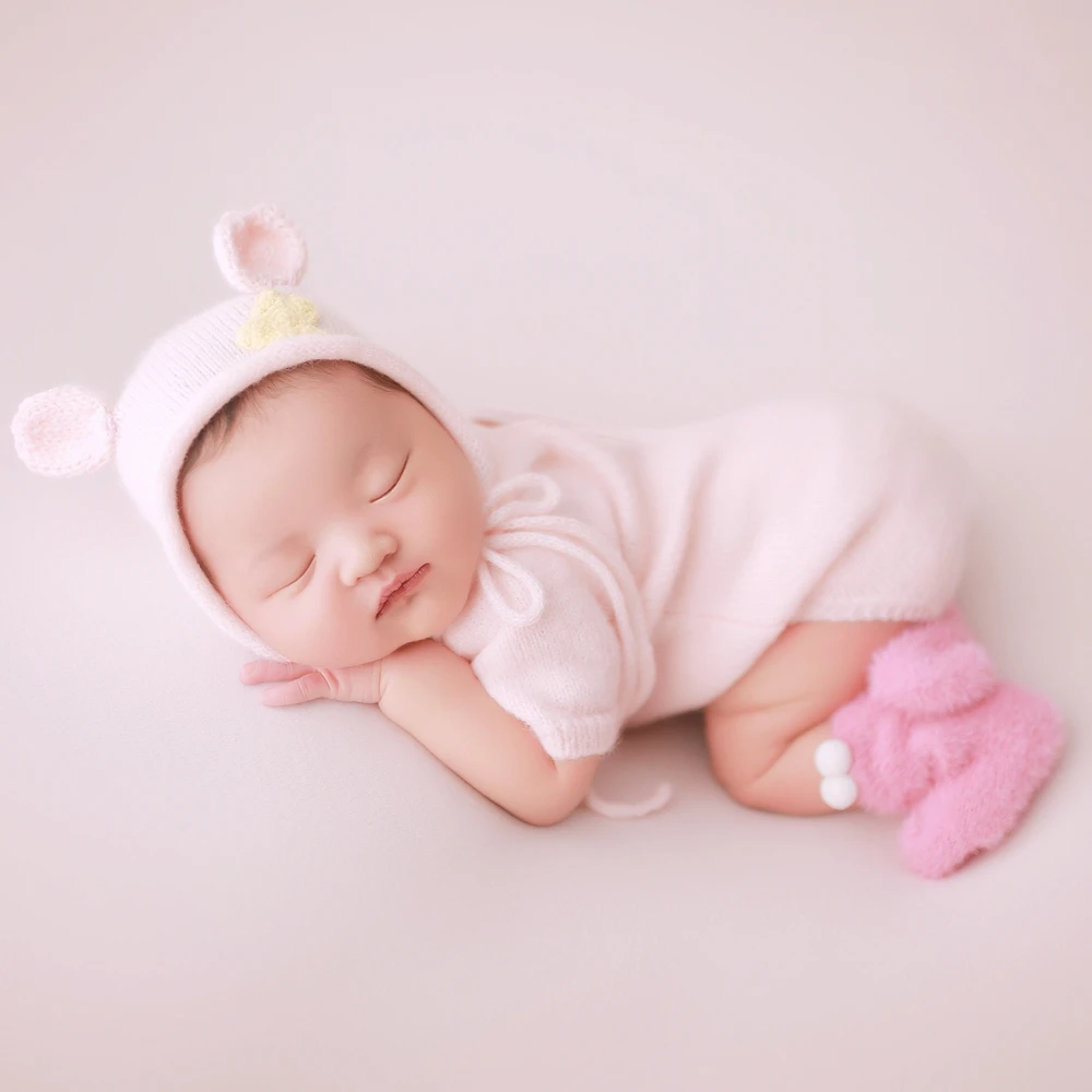 

Pink Bear Baby Girl Costume Newborn Photography Props Knit Baby Girl Romper Bonnet Rose Socks Newborn Photo Outfit Accessories