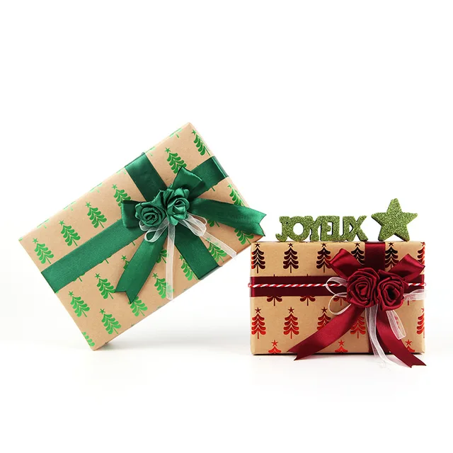 화려한 크리스마스 분위기를 연출하는 골드 크리스마스 크래프트 포장지