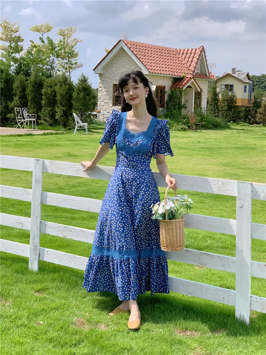 Flowy vintage dresses sales