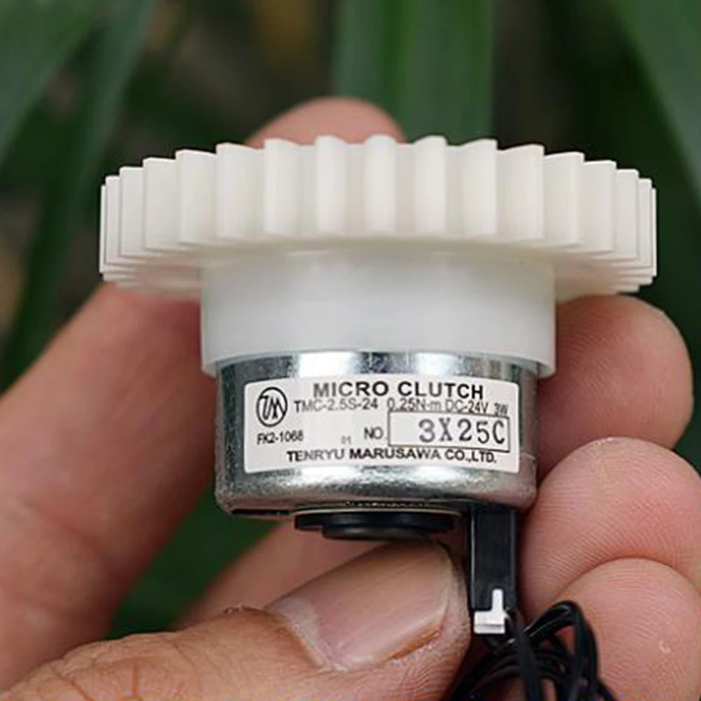 1PCS DC24V 3W Micro Clutch Mini Alignment Clutch High