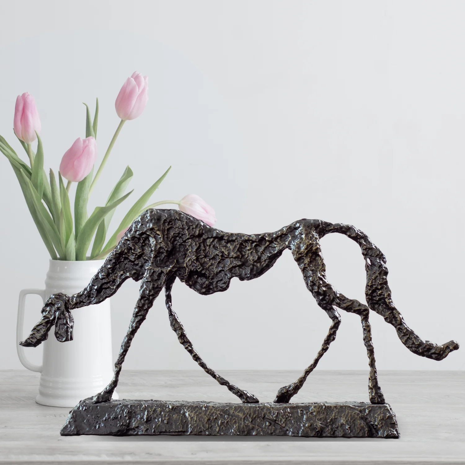 Giacometti-抽象的な犬の彫刻,ブロンズの犬の像,有名なレプリカの像,家