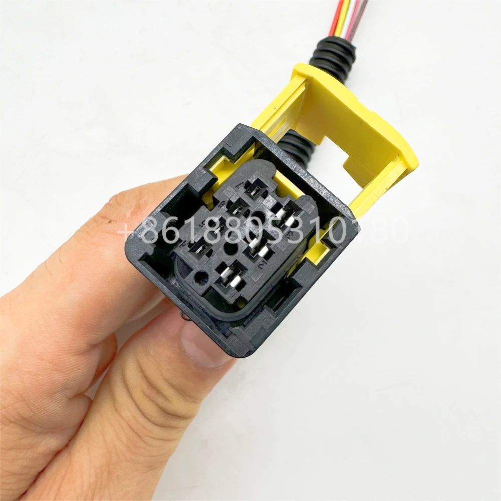 7-pin electrical connector urea pump suitable for Scania Mercedes Freightliner trucks A0001407878 A0001405378