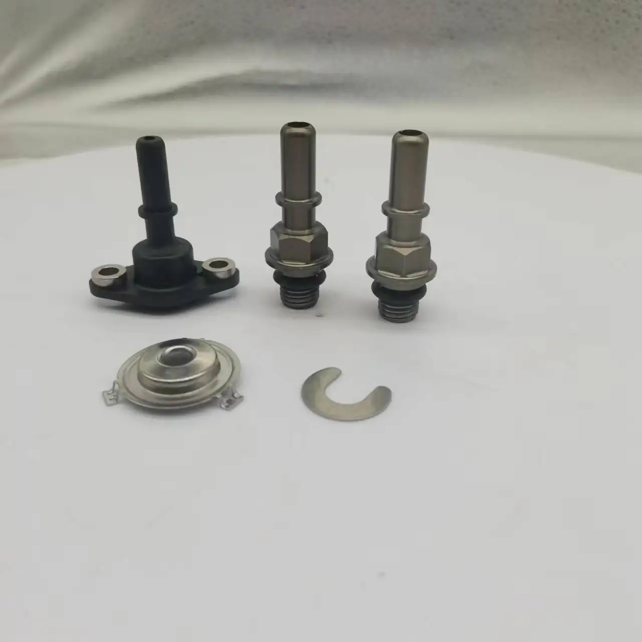 FOR Bosch 2.2 6.5 Urea Pump Injector Nozzle Assembly Repair Kit 0444043077