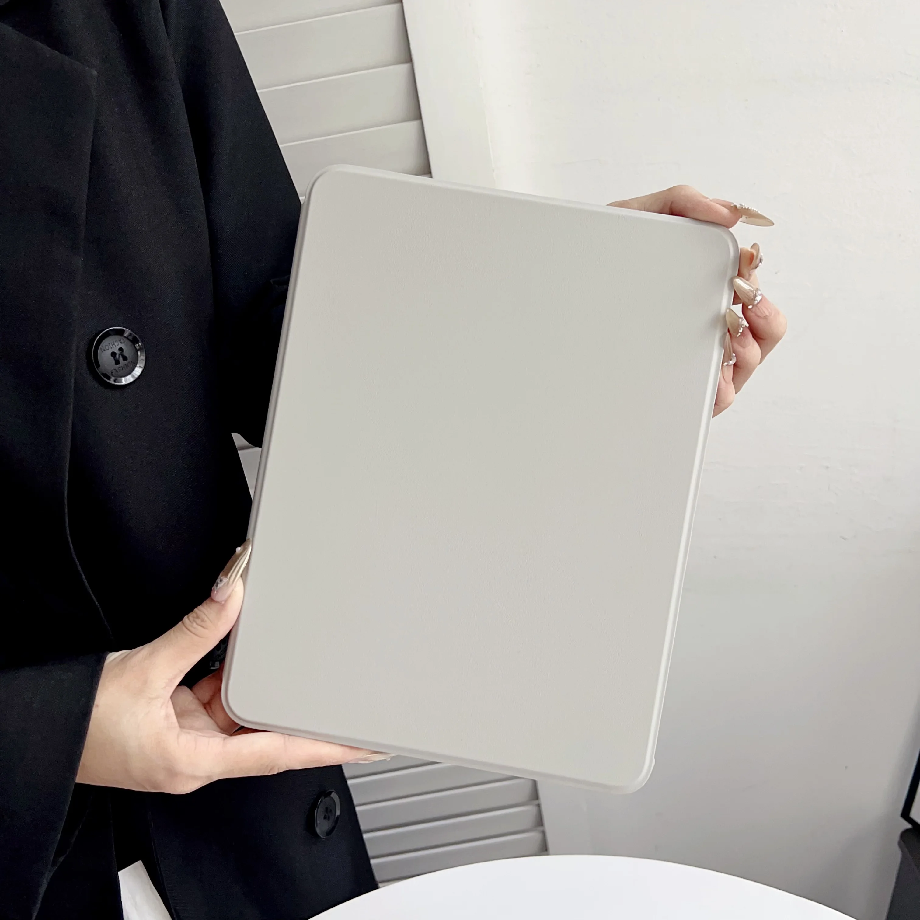 360° Rotating Acrylic Tablet Protective Case