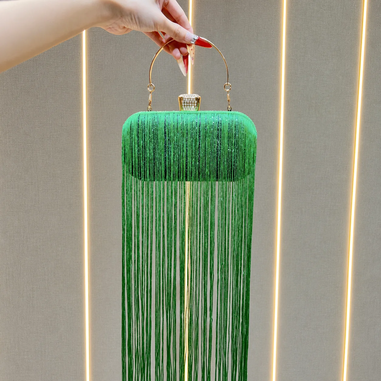 Top Handle Bag Encrusted Glitter Fringe Handbag Evening Clutch Bag Spacious Crossbody Handbag For Cocktail Party Formal Outfit