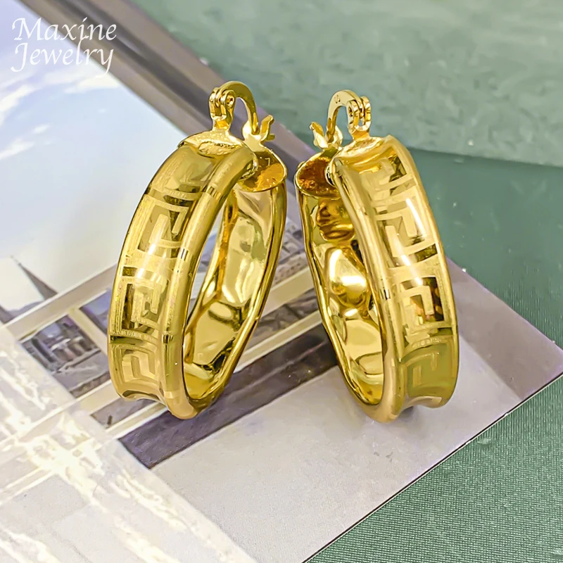 Dreieck Einfache 18K vergoldete Ohrringe Schmuckset Kreis Creolen für Frauen Schleife Dubai Trendige Hochzeitstag Geschenke – Detail 3