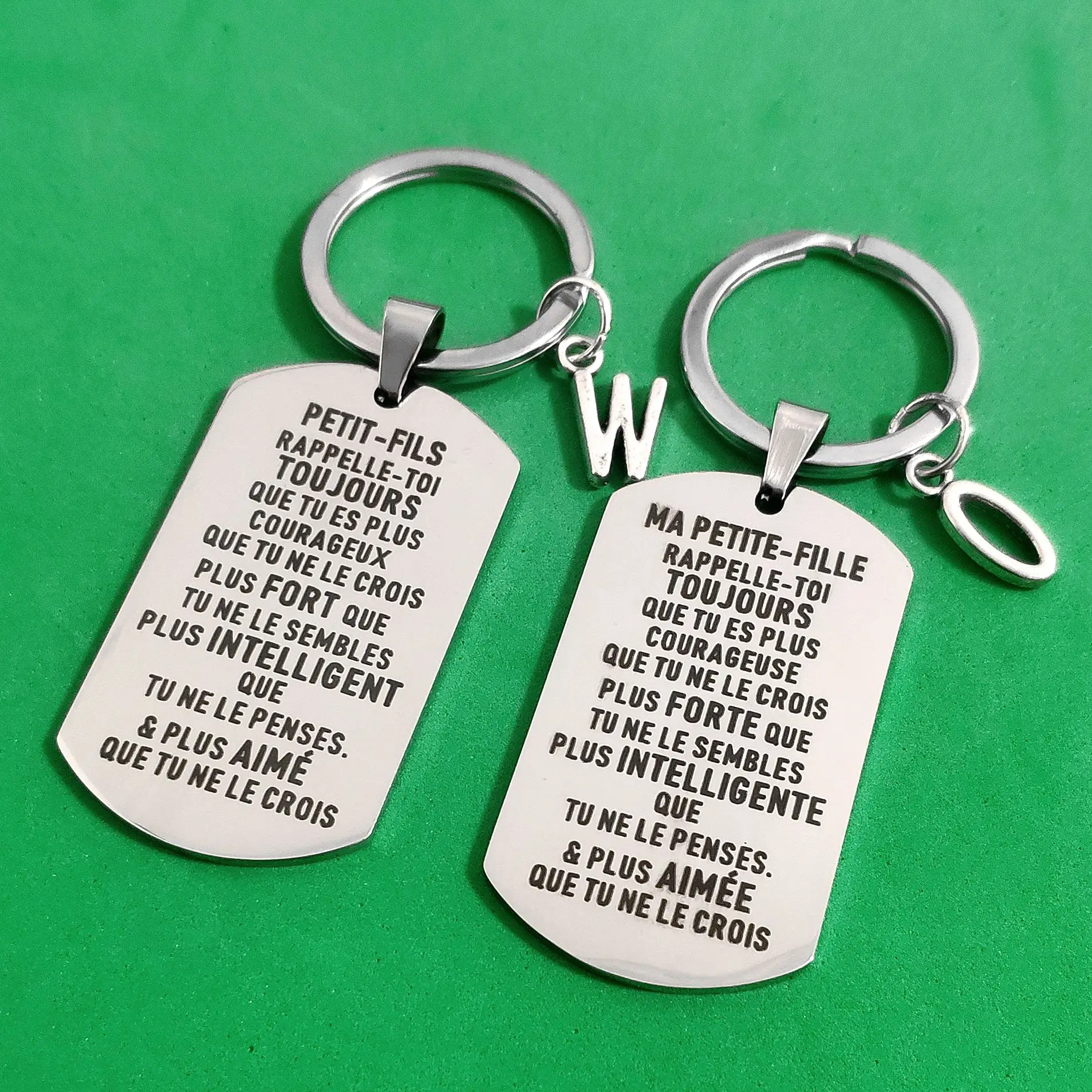 Keychain For Car Keys Wedding Petit-Fils Ma Petite-Fille Creative Keyring Ornaments Military Tags Birthday Diy 26 Letters Gifts