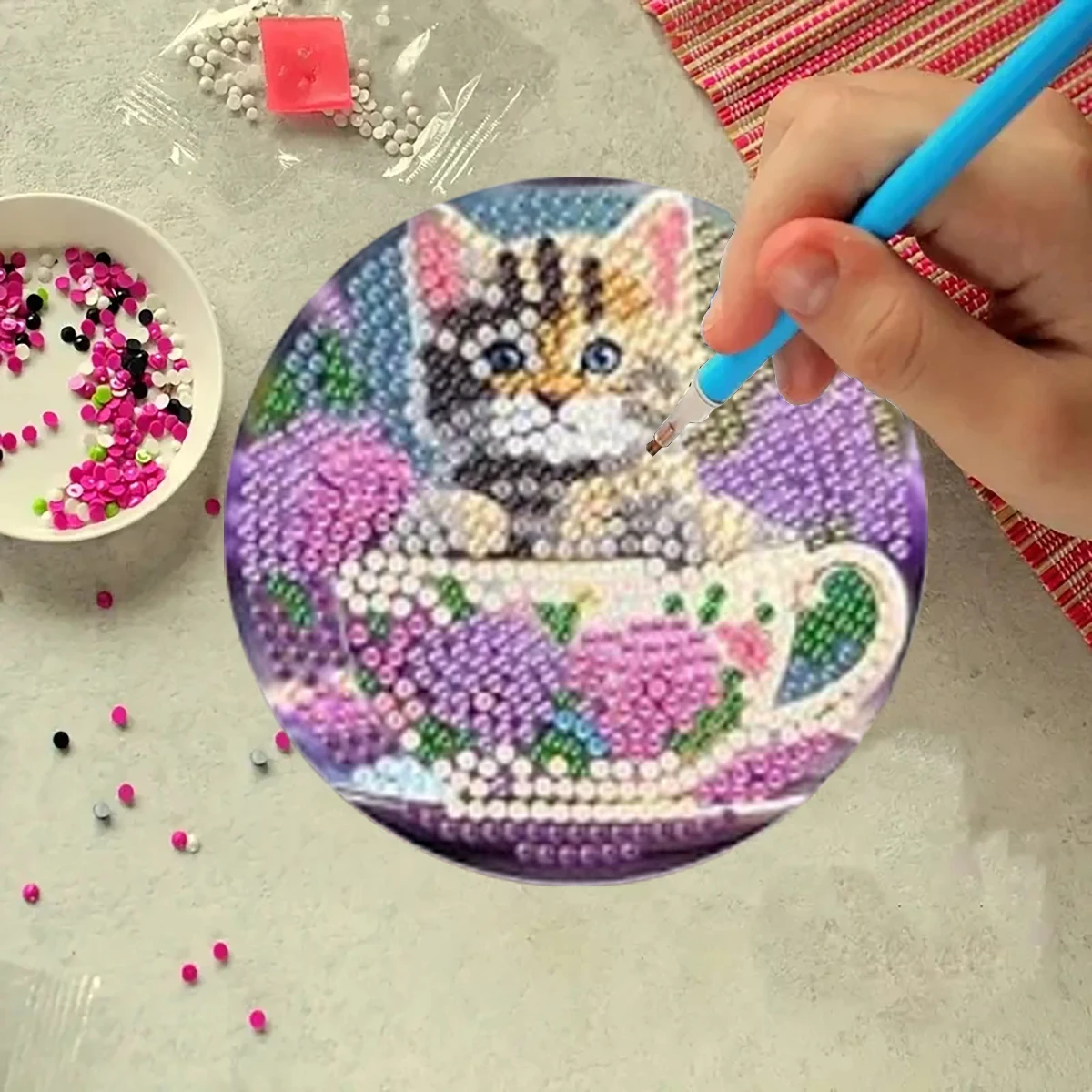동물과 고양이 무늬 다이아몬드 페인팅 컵받침 세트 8개(홀더 포함) - 가정 장 DIY 다이아몬드 아트 공예 키트