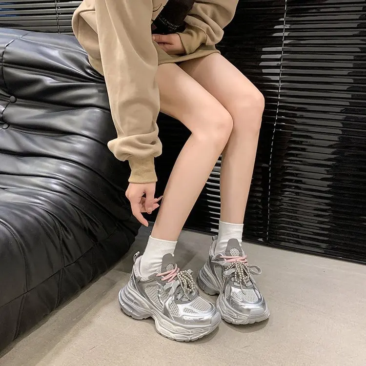 Breathable Women's Vulcanized Trainers With Front Lace-up Design_voghion.com