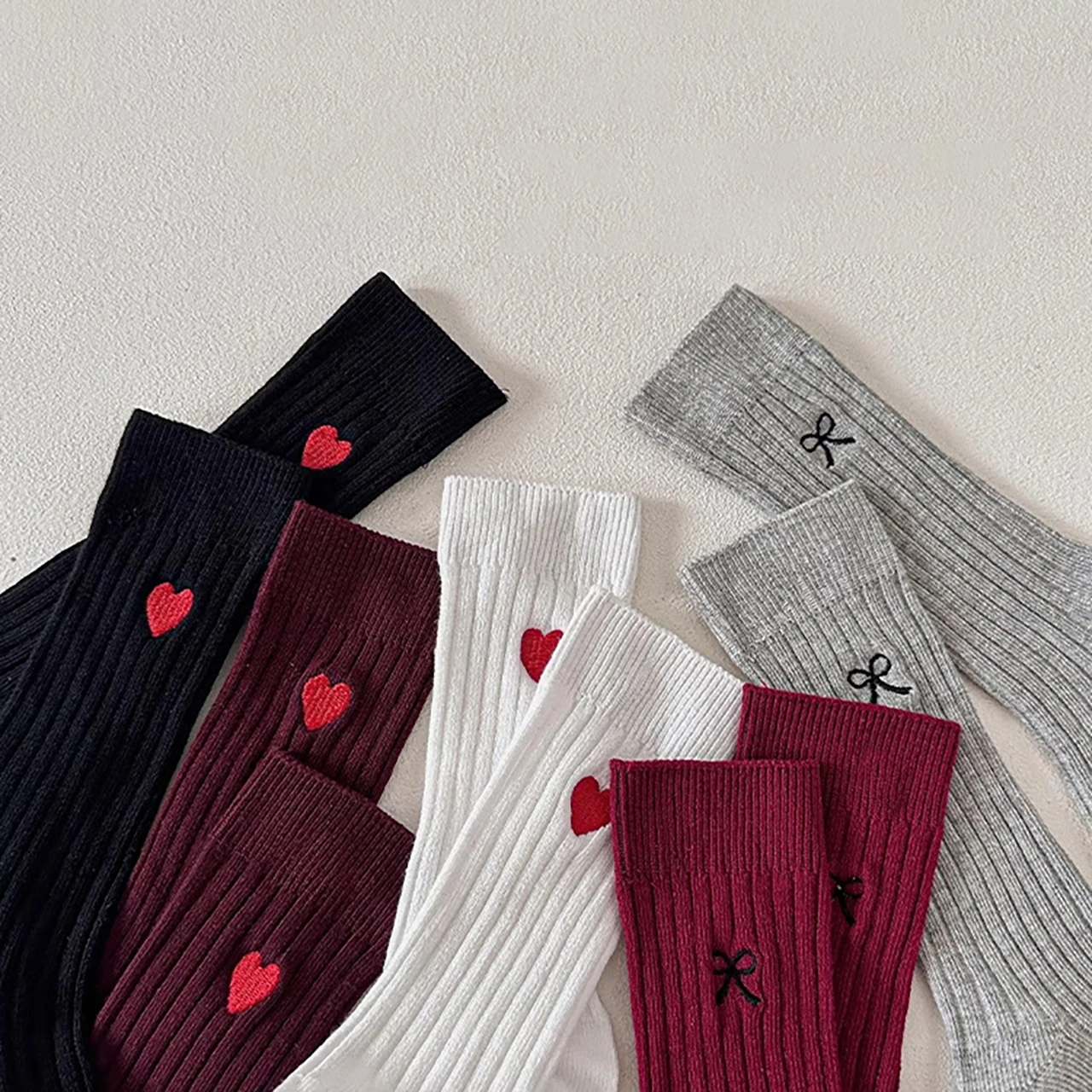 %E3%80%90Seasonal%20Sale%E3%80%91%205%20Pairs%20Kids%20Socks%20Solid%20Color%20Heart%20Pattern%20Middle%20Socks%20For%20Girls%20Children%20Cotton%20Stripe%20Calf%20Socks%202-8%20Years%20-%20Image%205