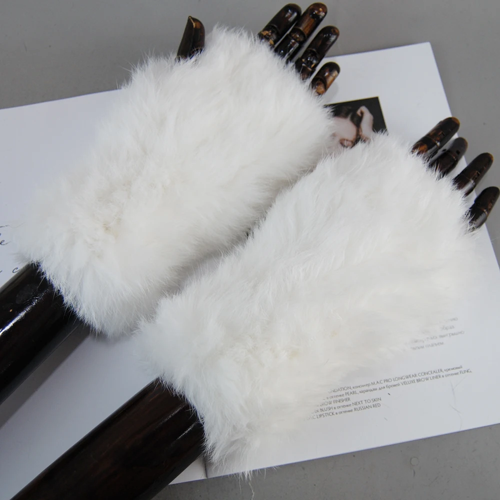 RABBIT FUR WHITE