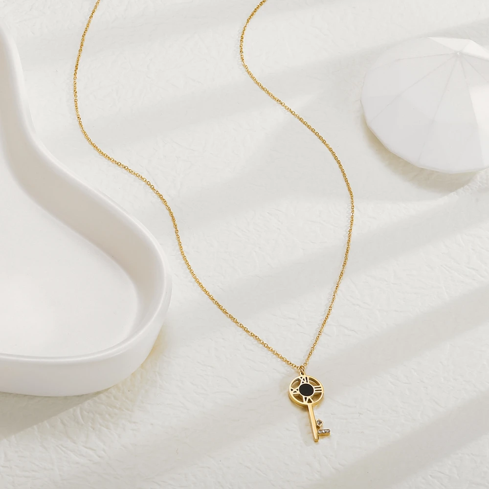 WILD FREE Fashion Creative Key Pendant Necklace For Women Golden