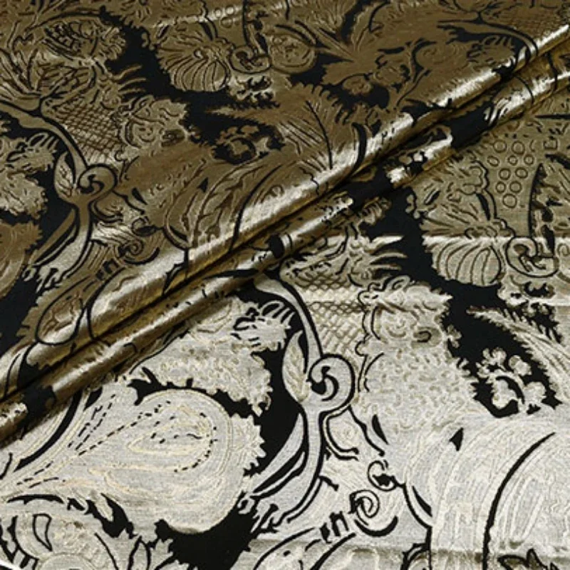 

Jacquard Brocade Metallic Line Fabric European Brand Fashion Design for Dress Windbreaker Autumn Winter Cloth by the Meter Diy