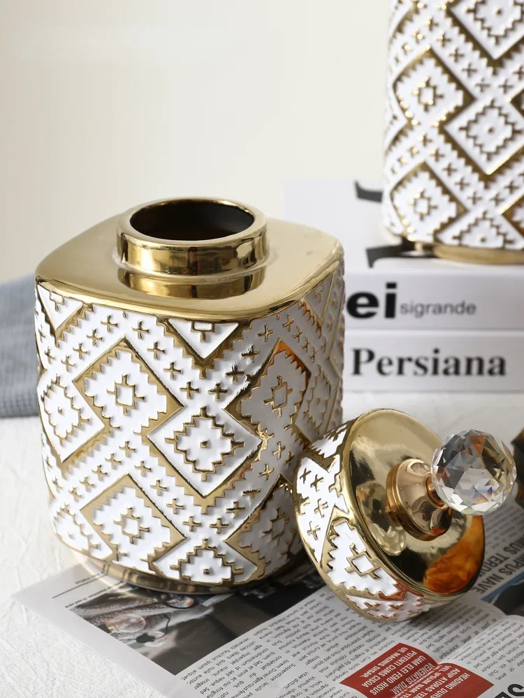 Ceramic Crystal Decorative Jar Checkmate can Geometric Golden Relief Jars Storage Tank Vase Storage container Home Decoration 3