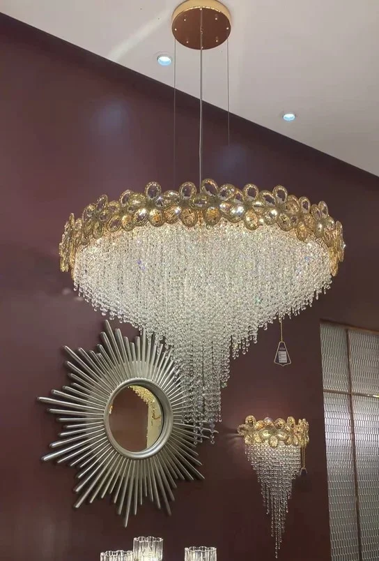 Chandelier Image 16