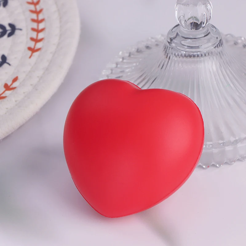 

1PC 7CM Foam sponge pu red love heart grip force ball venting relief toys palm toys ball toys