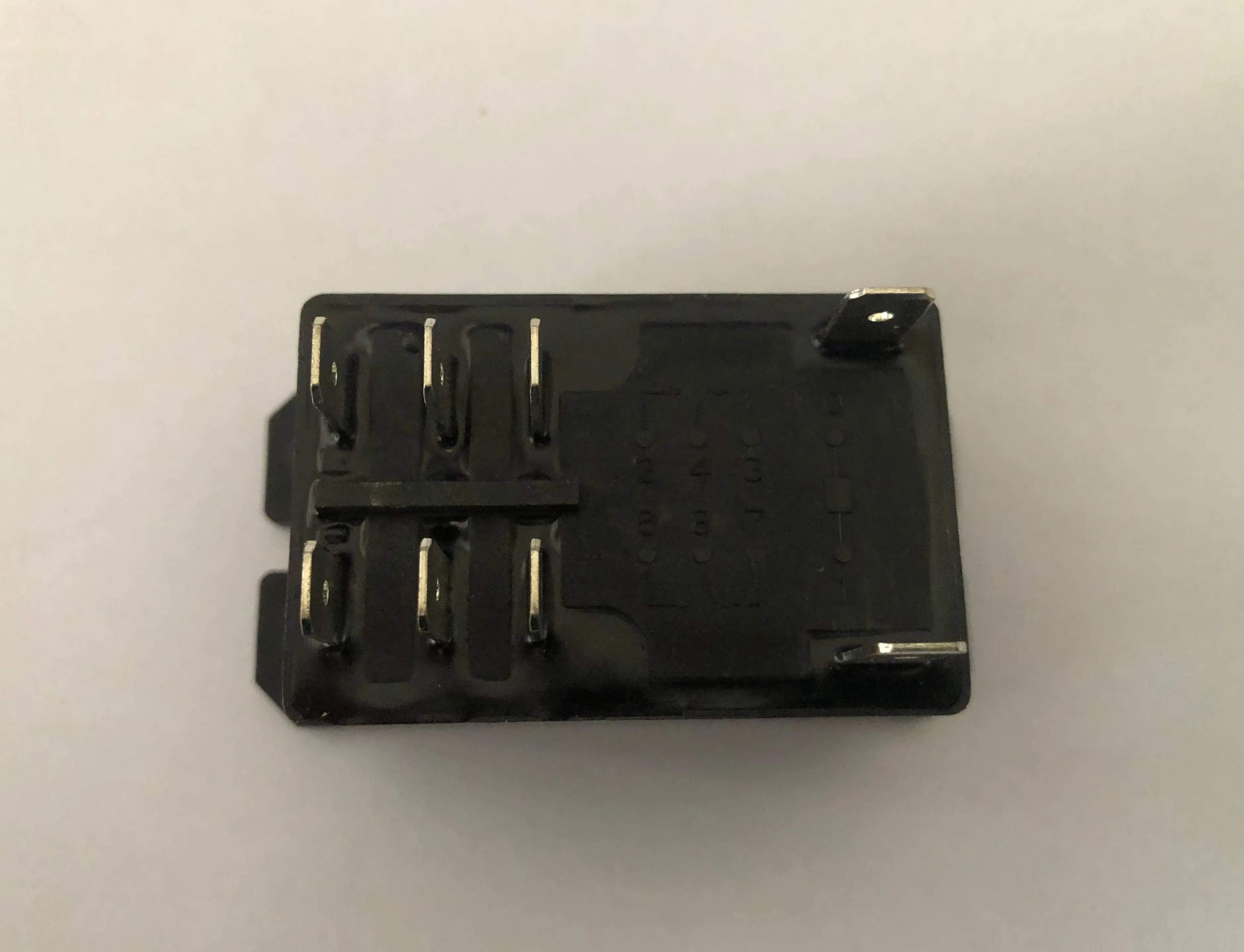 equipamentos e utensílios elétricos