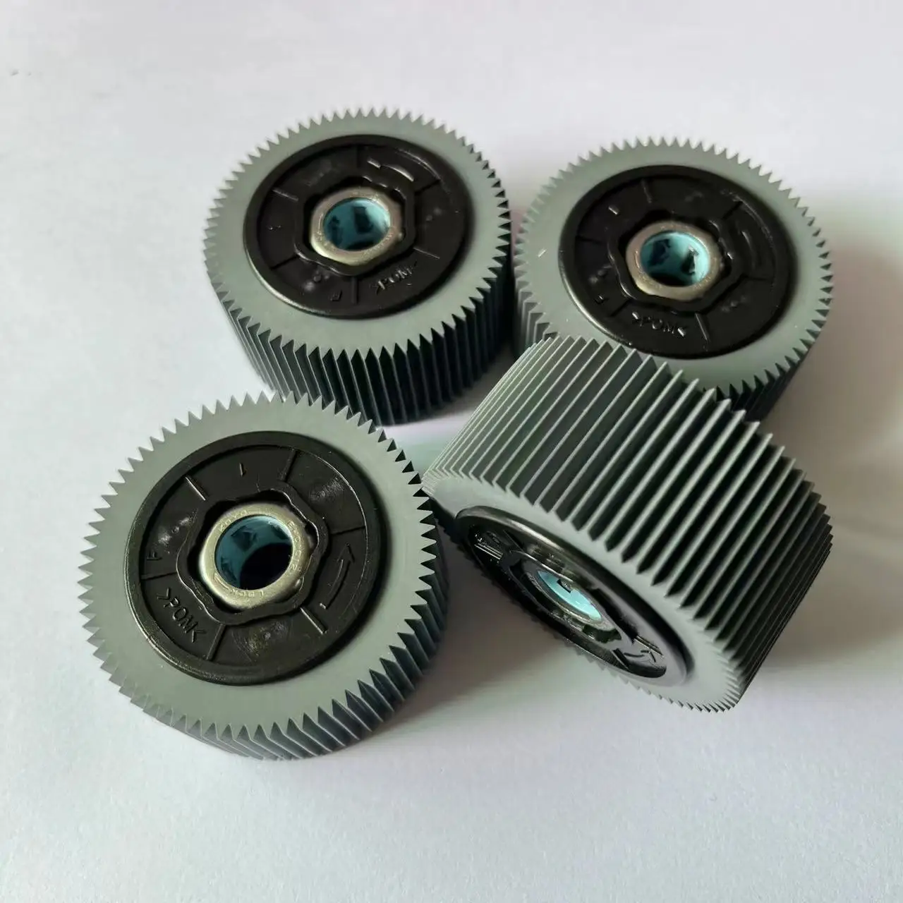 OriginalNew021143010211430203514303PickupFeedRollersTireandCoreforRISO.jpg