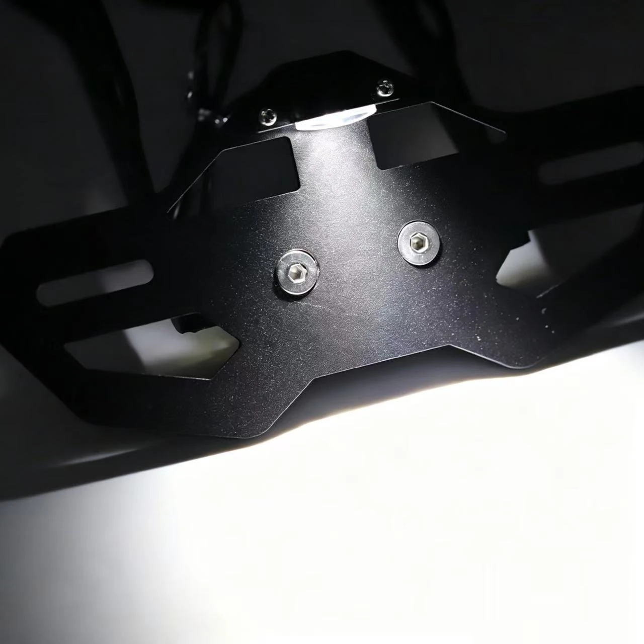 야마하 MT-07YZF R7 2013-2025 FZ-07 2014-2020 오토바이 리어 숏 테일 스톡 번호판 홀더 테일스톡 프레임 브래킷