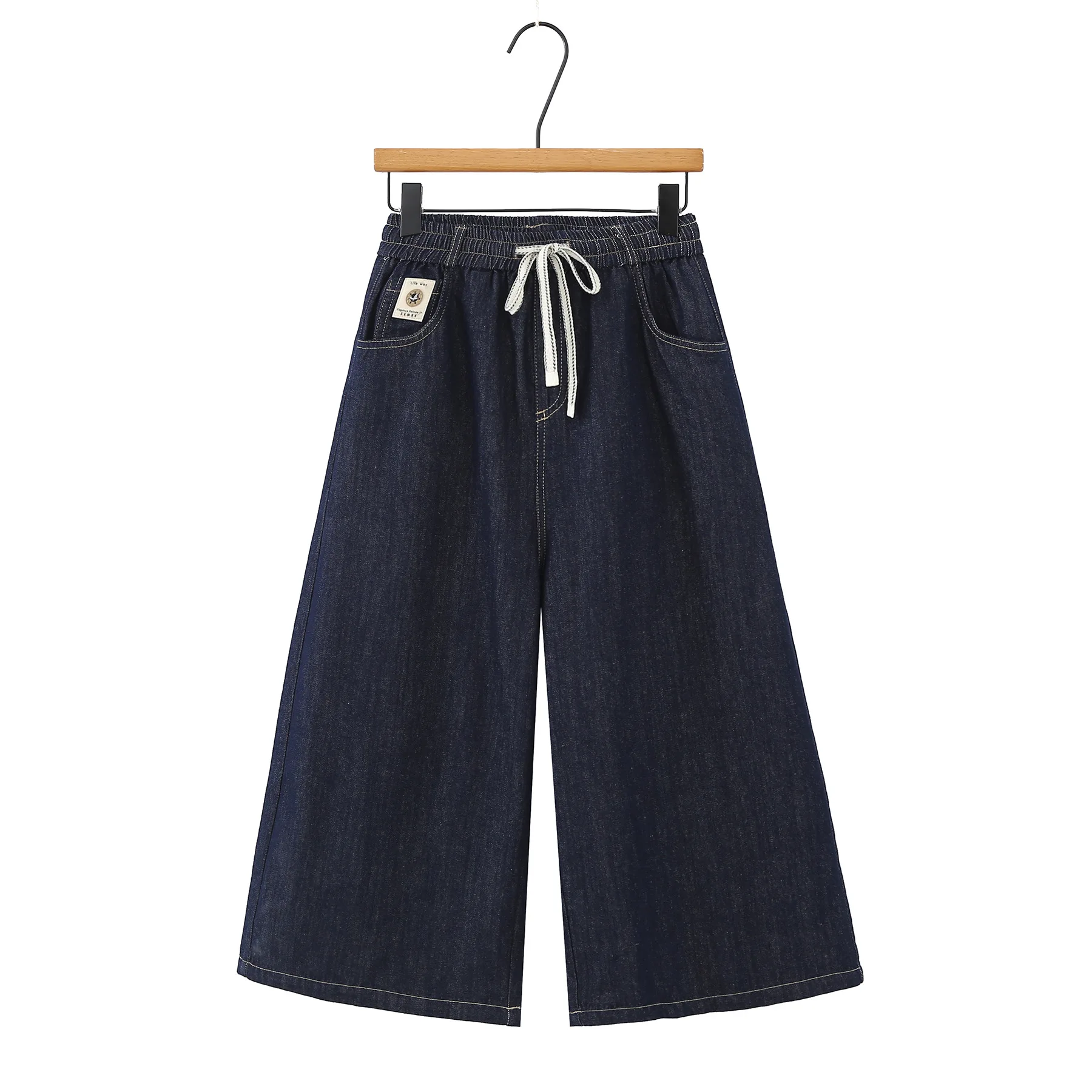 Pantalon Capri en jean rétro grande taille été 2026, taille élastique, coupe ajustée, polyvalent, décontracté, pour femmes aux courbes généreuses 476