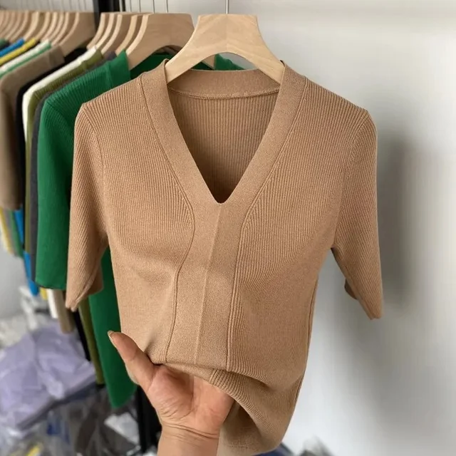 Women Sweater Short Sleeve V-neck Stripe Knitwears Slim Fit Shirt Korean Fashion Pullovers Thin Knit Tops 2024 Bottoming Shirts 1