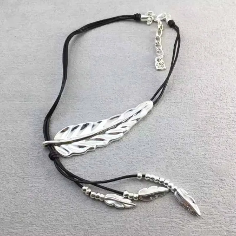 2024 Selling Exquisite High Quality UNO DE 50 Fashion Classic 925 Necklace Jewelry Romantic Holiday Gift 2