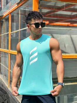 Sports Fitness Vest Sleeveless Quick Dry Breathable Running Top Trend Men's Pull-over Crewneck Mesh Vest Summer New Style 1