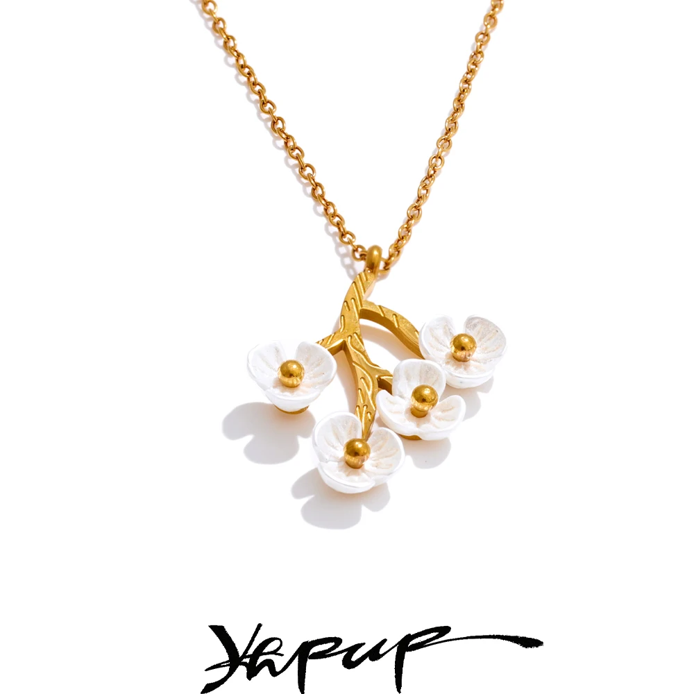Yhpup Resin Pendant Necklace