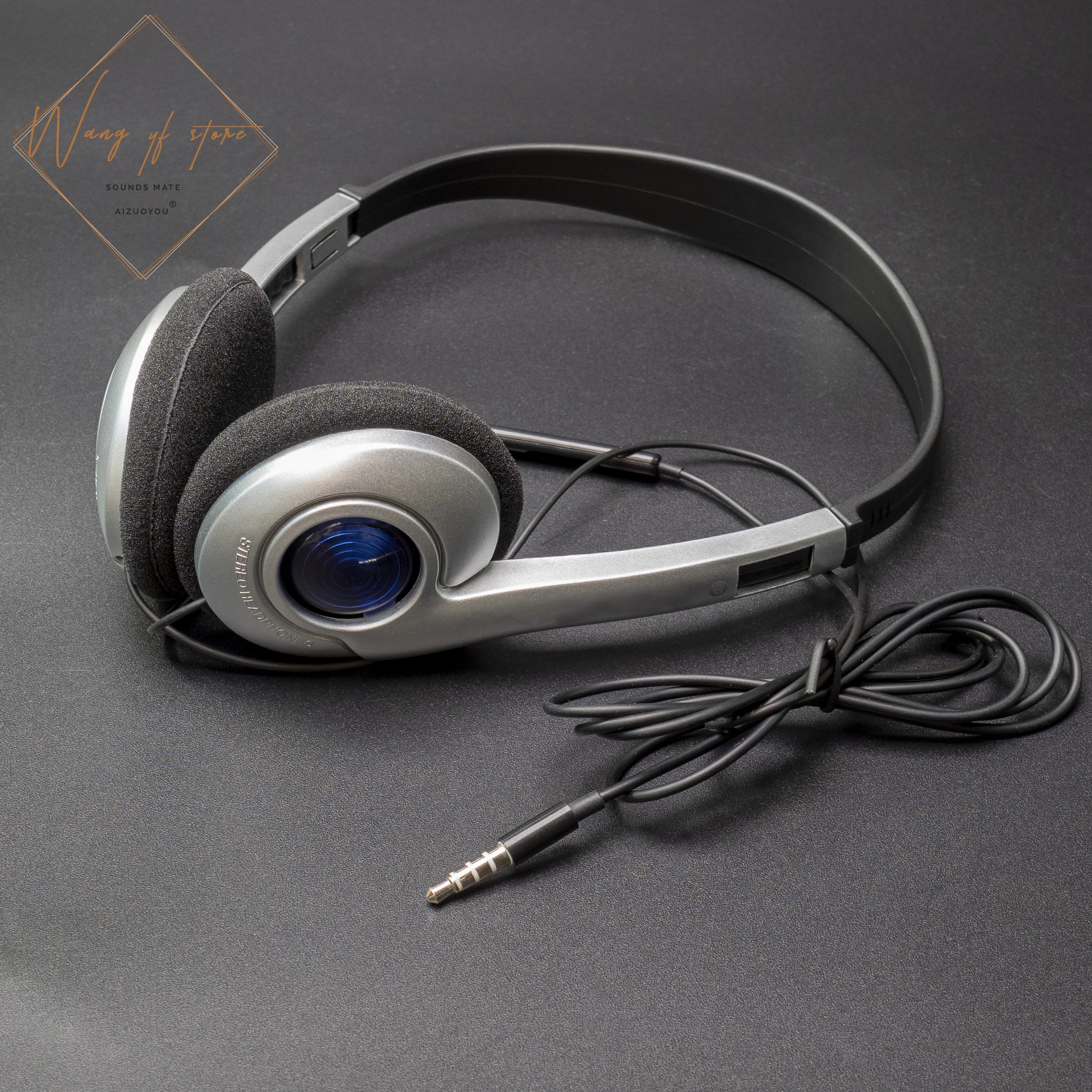 Headphones 80's Stock Compact Retro Headset With Microphone Black