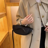 Fil à coudre solide doux sacs à bandoulière mode 2024 sacs de haute qualité pour les femmes moraillon compartiment intérieur Pu sacs à main pour femmes 4