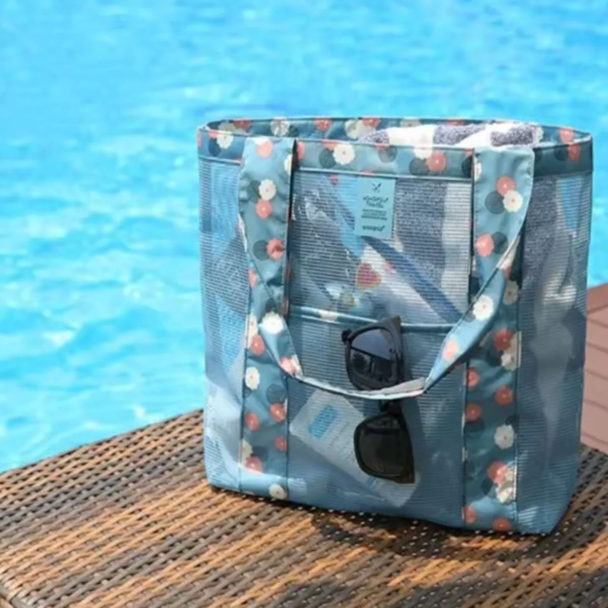 Portable Mesh Bag Single Shoulder Large Capacity Beach Bag Clothes Storage Bag Tote Bag with Zipper Outdoor Travel Storage Bag