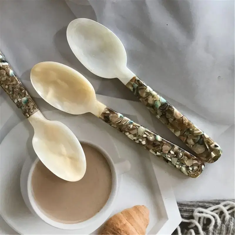 Shell Spoon Crushed Fork Coffee Ice Cream Cake Shell Fork Caviar Small Spoon Household Fruit Fork Kitchen Supplies