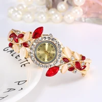 Luxury Diamonds Women Watch Alloy Crystal Bracelet Flower Wrist Watch Elegant Female Clock Rhinestone Quartz Bracelet Watches 2