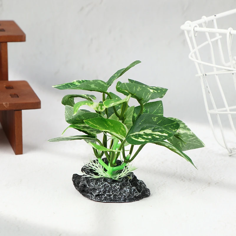 Realistic Floating Aquarium Plant