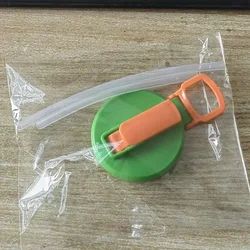 Reusable Straw Cap for Canned Drinks - Versatile Beverage Accessory in Four Vibrant Colors (Green)
