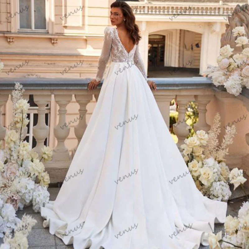 Elegant Wedding Dresses A-Line Satin Bridal Gowns Lace Appliques Sexy Robes Deep V-Neck Vintage Vestidos De Novia Customized 2