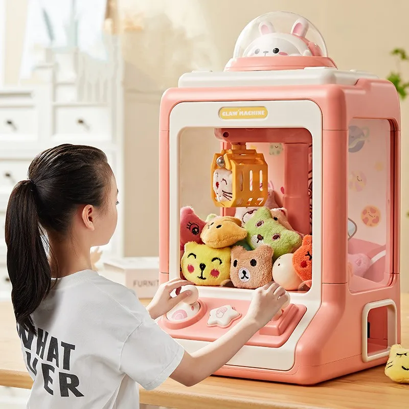 Scratching Doll Battle Machine Clip Doll Machine，Small Household Twist Egg  Machine，Coin Throwing Arcade Game Machine Toy