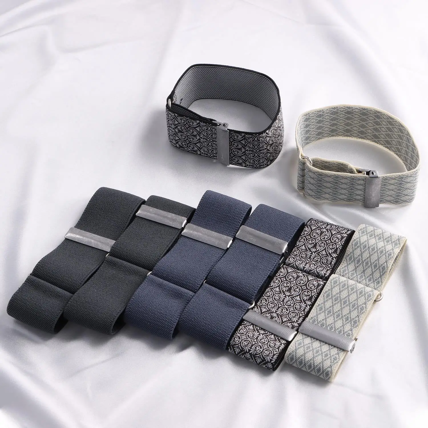 Adjustable Elastic Armband Sleeve Holders for Men and Women - Fashionable Accessory for Parties and Weddings (1 Pair)