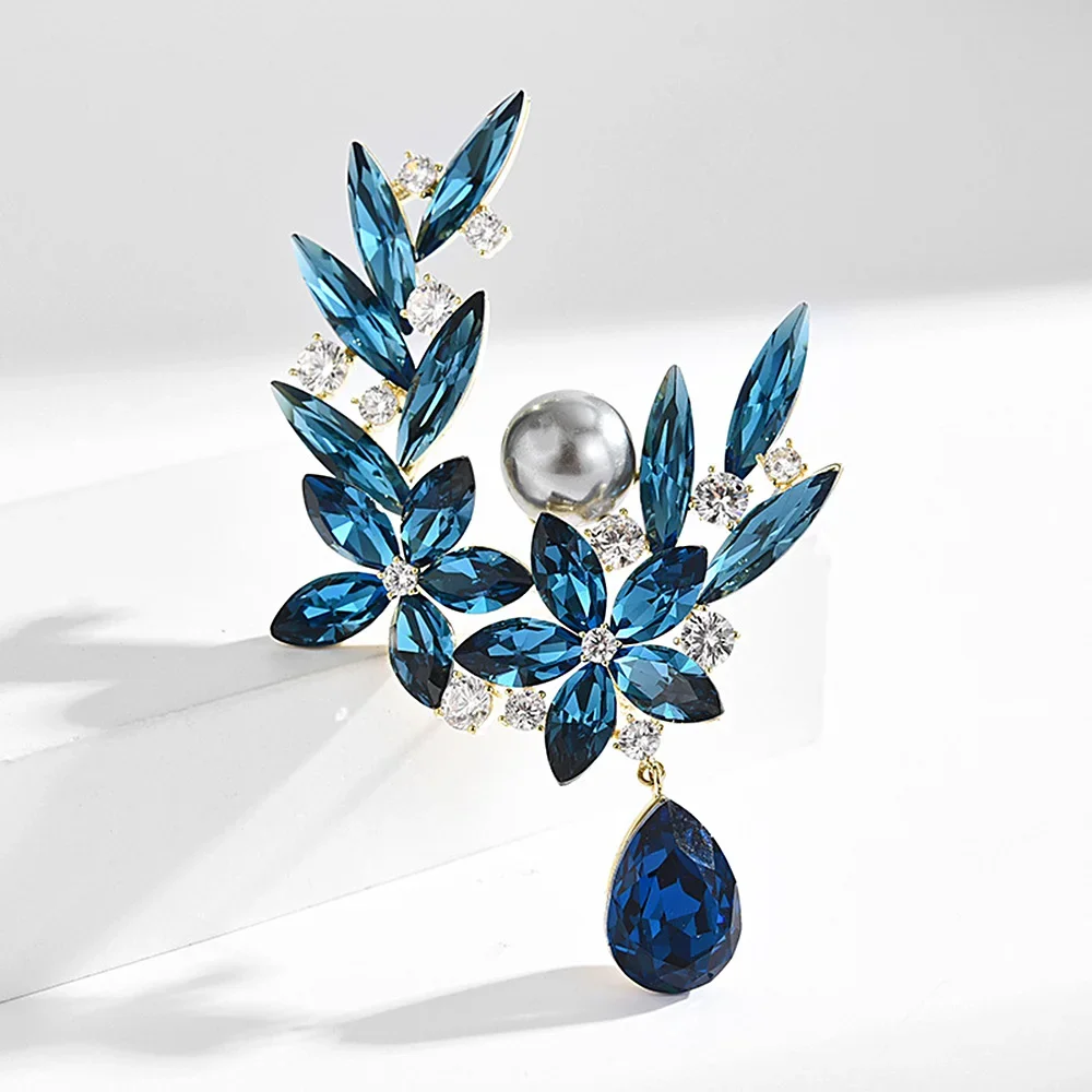 

Exquisite Blue Crystal Flower Bouquet Brooch Inlaid with Rhinestone Tassels Clothing Accessories Jewelry Pins Corsage Gift