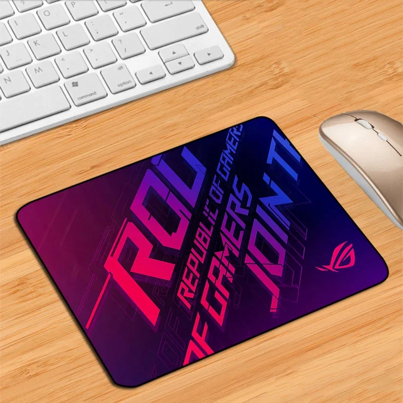 Рисунок 5 - Игровой коврик для мыши