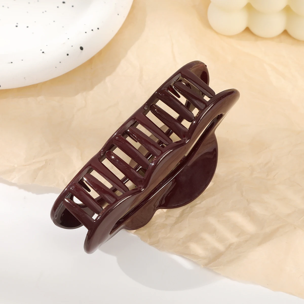 Large Hair Clip Claws For Women Black Simple Cloud Shape Hairpin Crab Hair Clip Ladies Temperament Shark Clip Hair Accessories