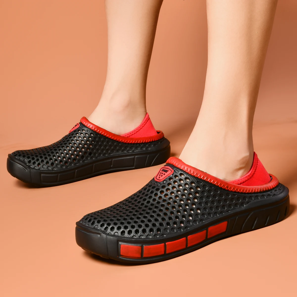 Men's Versatile Breathable Summer Clogs in Various Colors