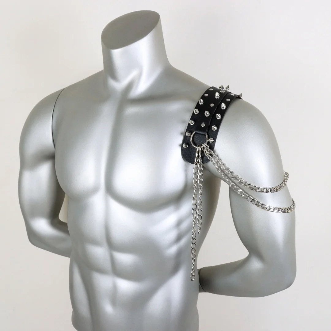 Sexy Herrengürtel PU-Leder Harness Strap mit Brustkette Schultergürtel Metallring Y2k Goth Punk Cosplay Zubehör – Detail 7
