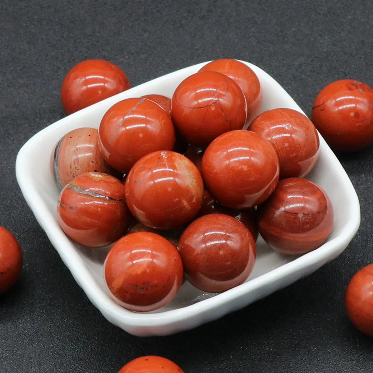 

16PCS 20MM Red Jasper Stress Relief Spheres & Balls Polished Meditation Balancing Home Decoration Crystal Beads