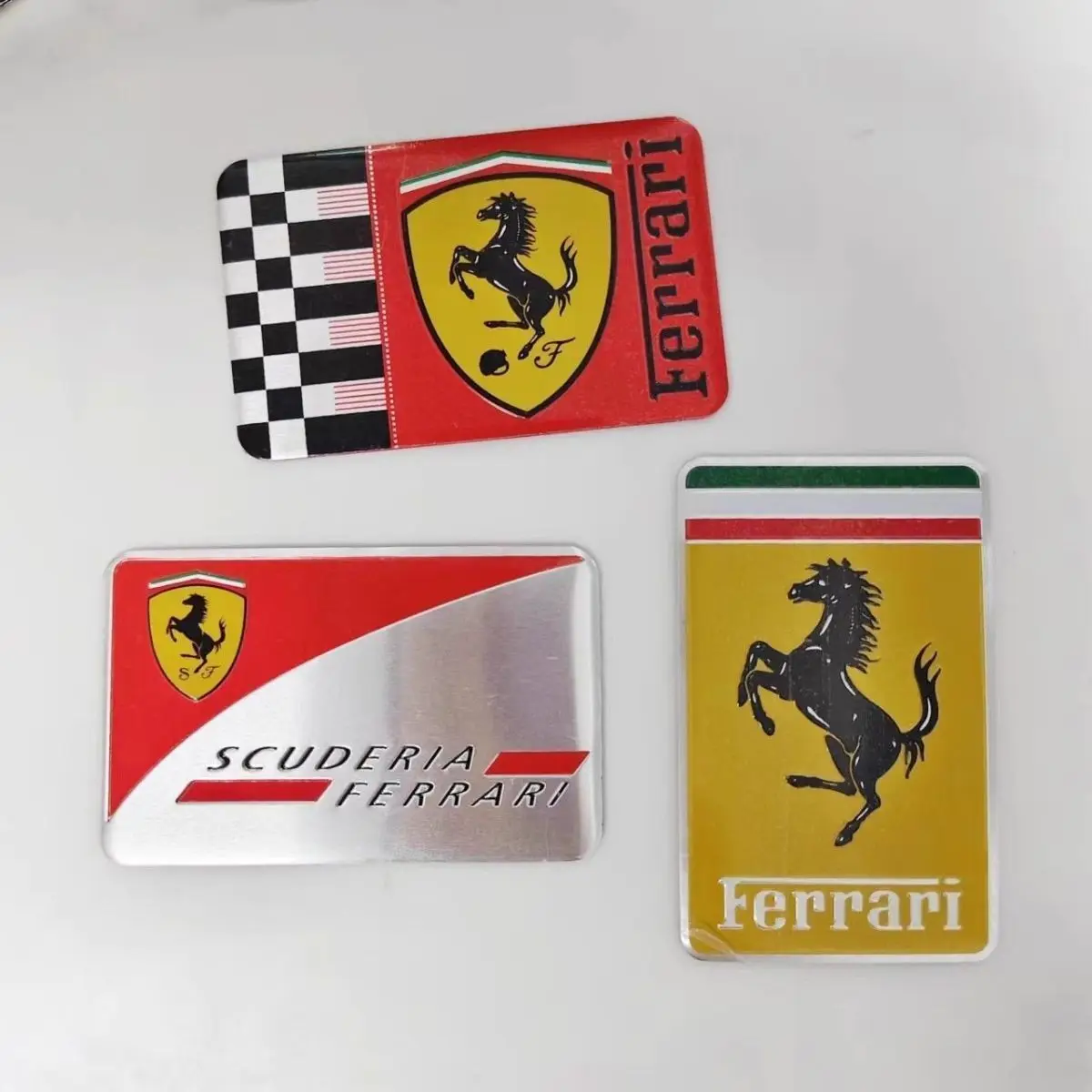 Zelfklevend metalen kras effect embleem voor autolak