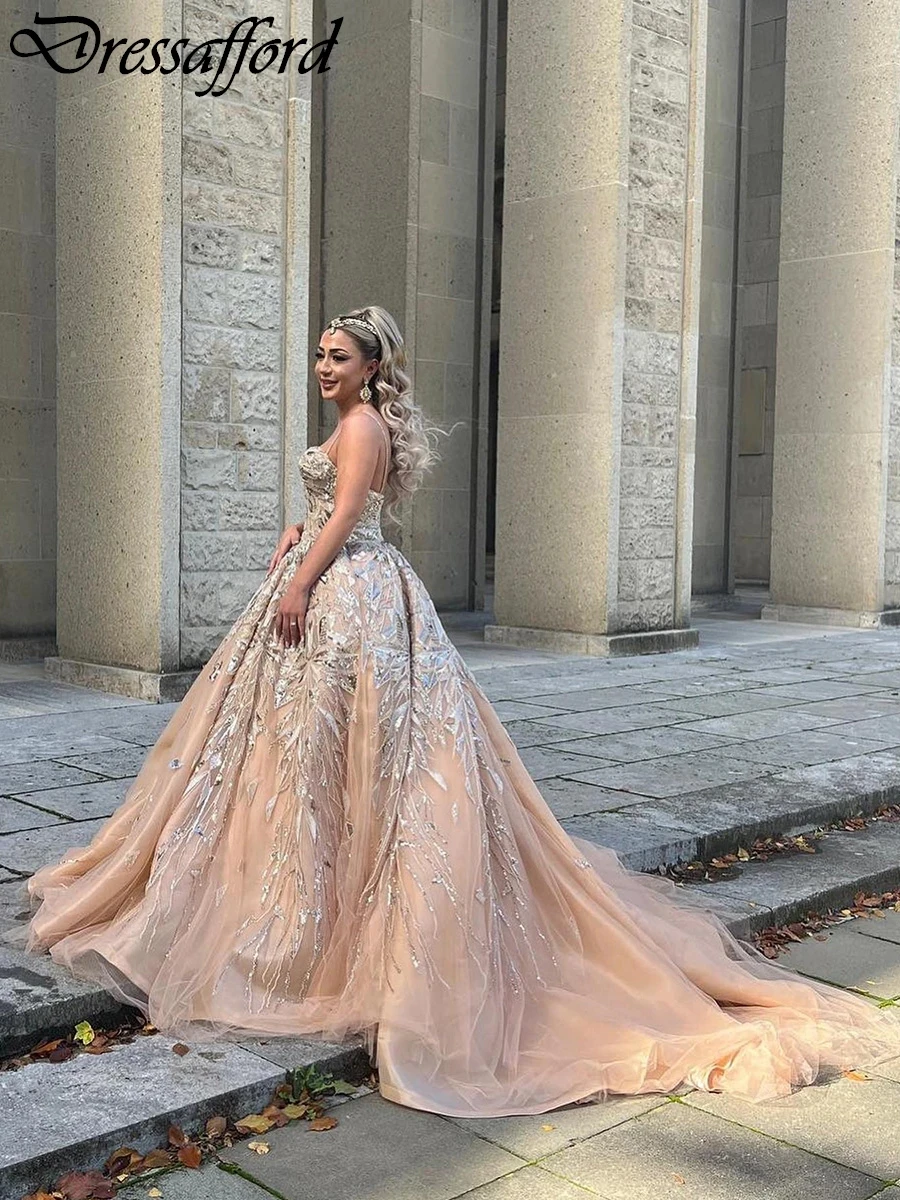 

Champagne Sweetheart Crystal Beading Dubai A-Line Evening Dress Spaghetti Strap Formal Party Wear Gown